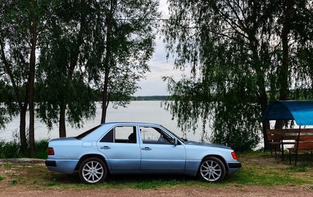 Mercedes-Benz W124, 1991 год, 600 000 рублей, 5 фотография