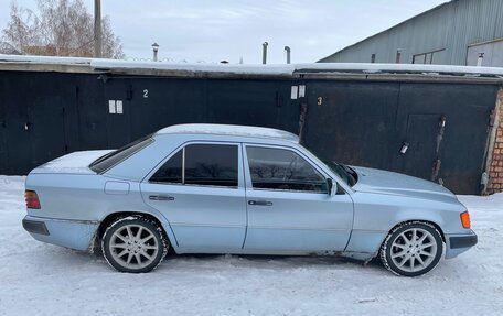 Mercedes-Benz W124, 1991 год, 600 000 рублей, 7 фотография