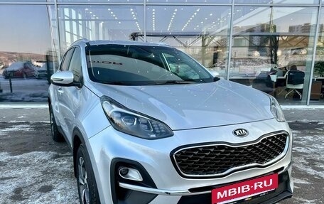 KIA Sportage IV рестайлинг, 2020 год, 2 449 000 рублей, 3 фотография