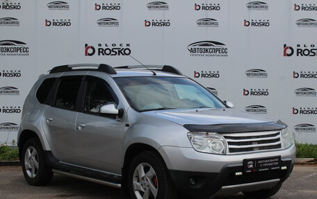 Renault Duster I рестайлинг, 2012 год, 830 000 рублей, 3 фотография