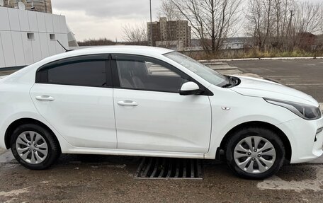 KIA Rio IV, 2020 год, 1 520 000 рублей, 2 фотография