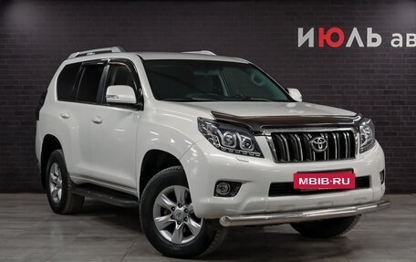 Toyota Land Cruiser Prado 150 рестайлинг 2, 2013 год, 3 100 000 рублей, 3 фотография