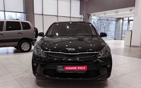 KIA Rio IV, 2018 год, 1 500 000 рублей, 2 фотография