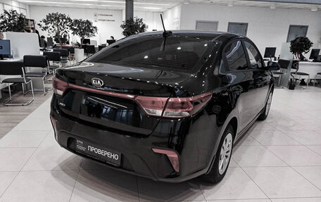 KIA Rio IV, 2018 год, 1 500 000 рублей, 5 фотография