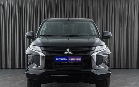 Mitsubishi L200 IV рестайлинг, 2023 год, 4 899 000 рублей, 3 фотография