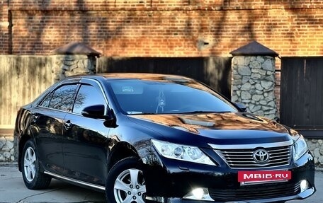 Toyota Camry, 2013 год, 1 950 000 рублей, 3 фотография