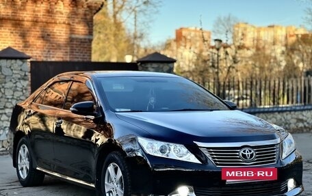 Toyota Camry, 2013 год, 1 950 000 рублей, 5 фотография