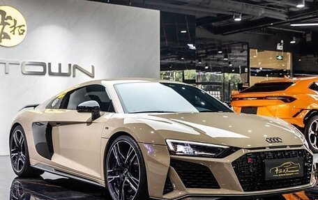 Audi R8, 2021 год, 30 500 000 рублей, 3 фотография