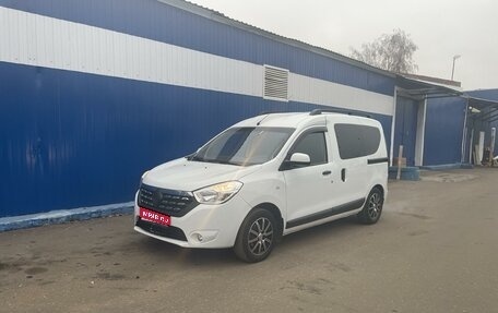 Renault Dokker, 2018 год, 1 380 000 рублей, 1 фотография