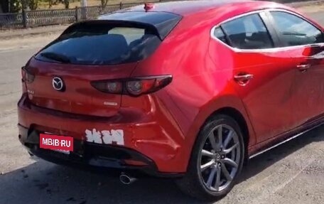 Mazda 3, 2019 год, 1 450 000 рублей, 2 фотография