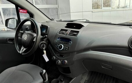 Chevrolet Spark III, 2011 год, 590 000 рублей, 7 фотография