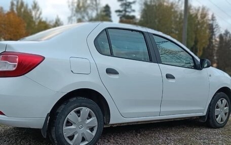 Renault Logan II, 2014 год, 700 000 рублей, 13 фотография