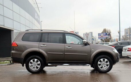 Mitsubishi Pajero Sport II рестайлинг, 2013 год, 2 050 000 рублей, 4 фотография