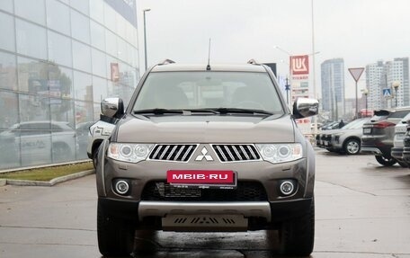 Mitsubishi Pajero Sport II рестайлинг, 2013 год, 2 050 000 рублей, 2 фотография