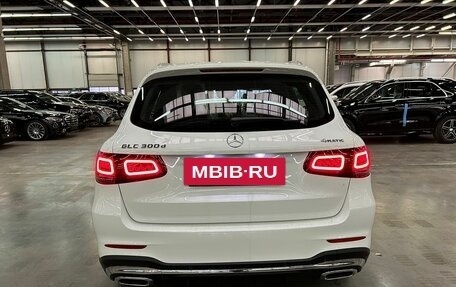 Mercedes-Benz GLC, 2024 год, 10 390 000 рублей, 4 фотография