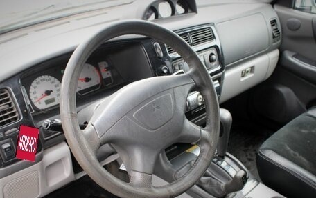 Mitsubishi Pajero Sport II рестайлинг, 2005 год, 890 000 рублей, 14 фотография