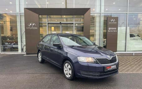 Skoda Rapid I, 2016 год, 1 070 000 рублей, 2 фотография