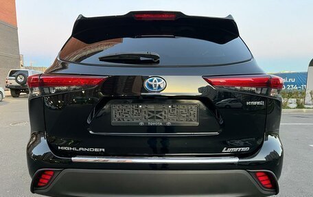 Toyota Highlander, 2020 год, 5 800 000 рублей, 5 фотография