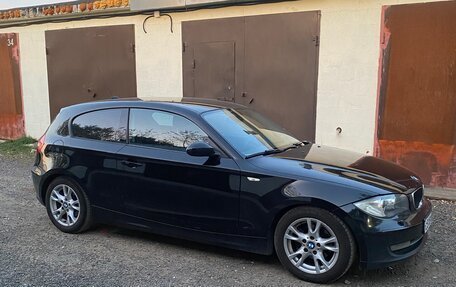 BMW 1 серия, 2007 год, 620 000 рублей, 9 фотография