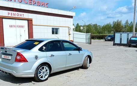 Ford Focus II рестайлинг, 2011 год, 650 000 рублей, 3 фотография