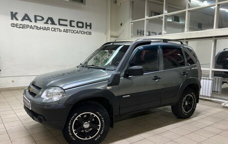 Chevrolet Niva I рестайлинг, 2015 год, 810 000 рублей, 1 фотография