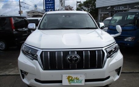 Toyota Land Cruiser Prado 150 рестайлинг 2, 2020 год, 4 590 000 рублей, 1 фотография