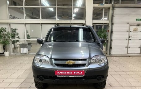 Chevrolet Niva I рестайлинг, 2015 год, 810 000 рублей, 2 фотография