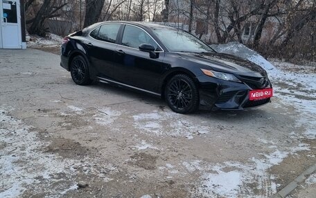 Toyota Camry, 2019 год, 2 850 000 рублей, 10 фотография