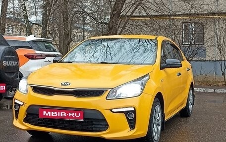 KIA Rio IV, 2019 год, 950 000 рублей, 1 фотография