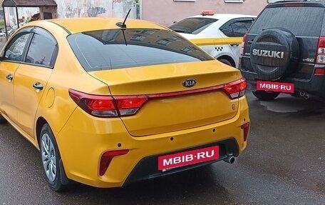 KIA Rio IV, 2019 год, 950 000 рублей, 4 фотография