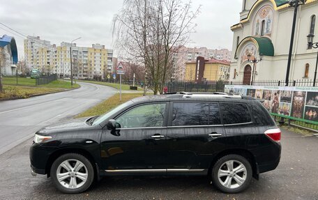 Toyota Highlander III, 2011 год, 2 200 000 рублей, 6 фотография