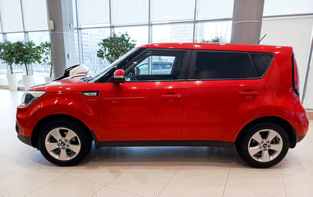 KIA Soul II рестайлинг, 2017 год, 1 665 000 рублей, 8 фотография