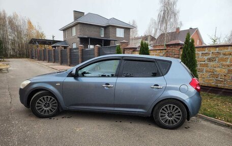 KIA cee'd I рестайлинг, 2009 год, 625 000 рублей, 12 фотография