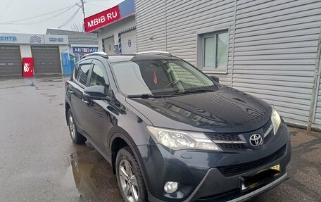 Toyota RAV4, 2015 год, 2 750 000 рублей, 1 фотография