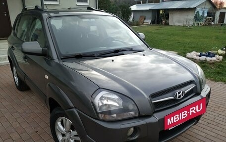 Hyundai Tucson III, 2008 год, 900 000 рублей, 2 фотография