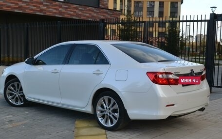 Toyota Camry, 2014 год, 2 250 000 рублей, 6 фотография