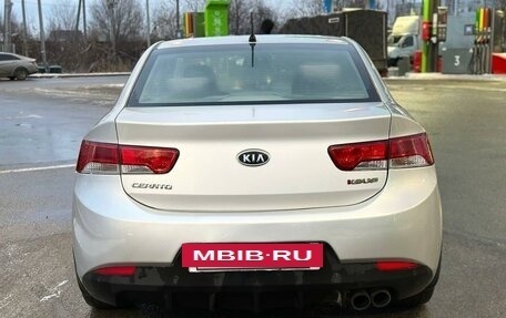 KIA Cerato III, 2010 год, 695 000 рублей, 10 фотография