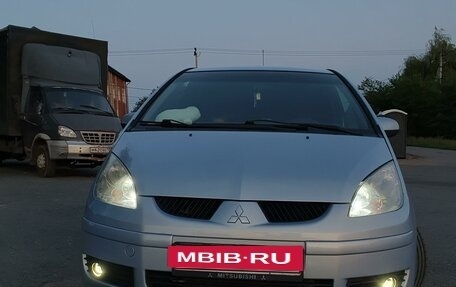 Mitsubishi Colt VI рестайлинг, 2005 год, 610 000 рублей, 10 фотография