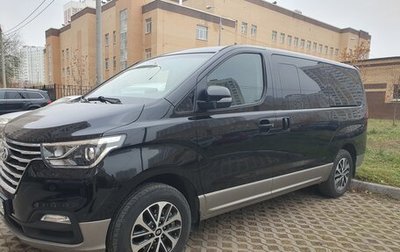 Hyundai Grand Starex Grand Starex I рестайлинг 2, 2018 год, 3 950 000 рублей, 1 фотография