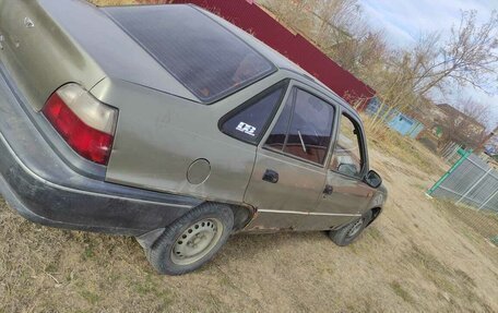 Daewoo Nexia I рестайлинг, 2001 год, 110 000 рублей, 5 фотография