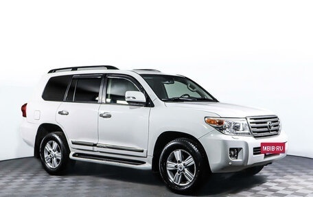 Toyota Land Cruiser 200, 2013 год, 3 298 000 рублей, 3 фотография