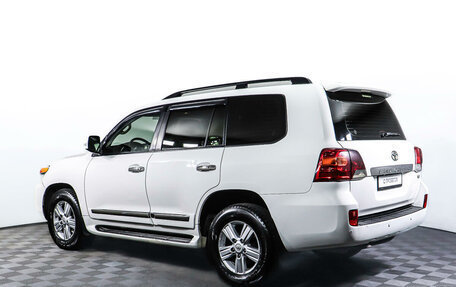 Toyota Land Cruiser 200, 2013 год, 3 298 000 рублей, 7 фотография