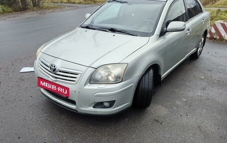 Toyota Avensis III рестайлинг, 2007 год, 720 000 рублей, 2 фотография