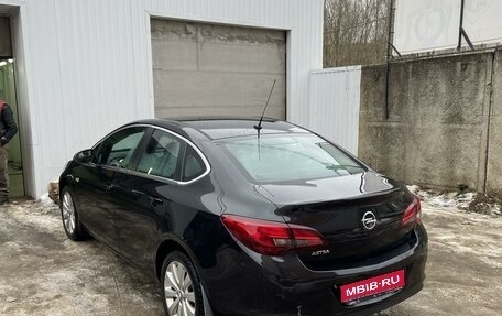 Opel Astra J, 2014 год, 1 350 000 рублей, 1 фотография