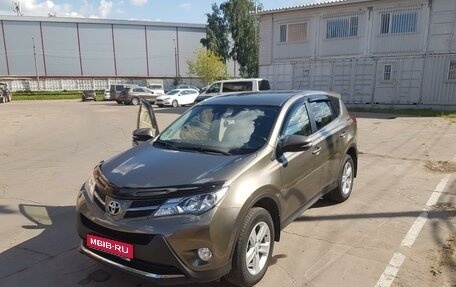 Toyota RAV4, 2013 год, 2 350 000 рублей, 1 фотография