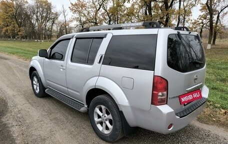 Nissan Pathfinder, 2008 год, 1 055 000 рублей, 2 фотография