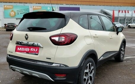 Renault Kaptur I рестайлинг, 2017 год, 4 фотография