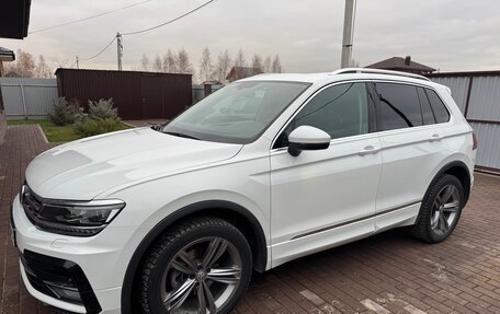 Volkswagen Tiguan II, 2018 год, 2 850 000 рублей, 7 фотография