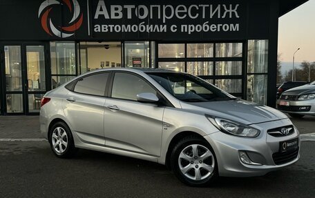 Hyundai Solaris II рестайлинг, 2011 год, 940 000 рублей, 8 фотография