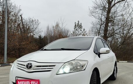 Toyota Auris II, 2010 год, 1 100 000 рублей, 5 фотография